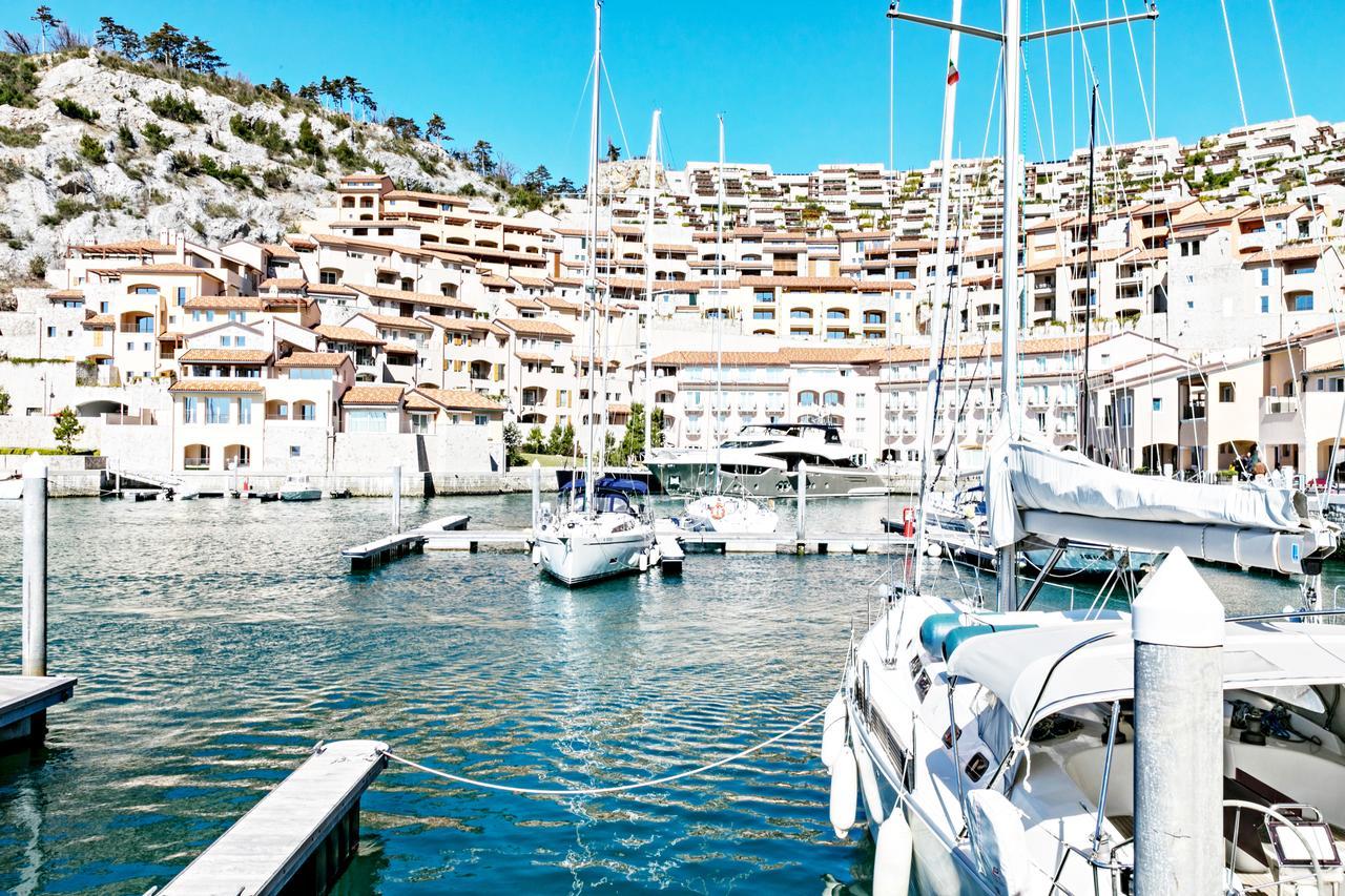 Portopiccolo Avolare Apartments In Panoramic Terrasses - Beach Included Sistiana Εξωτερικό φωτογραφία